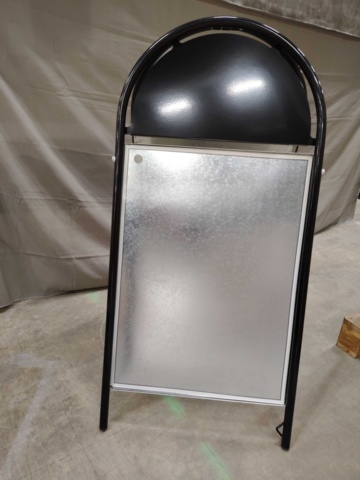 1576144-2 Gatupratare - 50x70 cm, svart, rundad topp