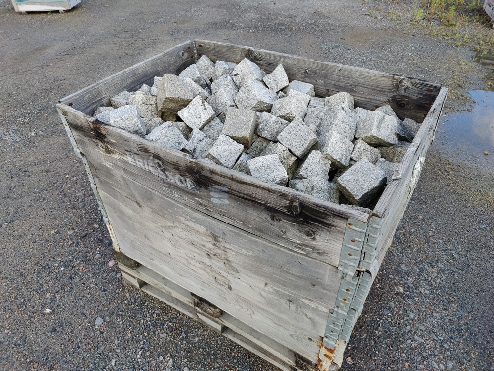 1091359-2 Gatsten Granit Castro White 80/100 ca 5 m2