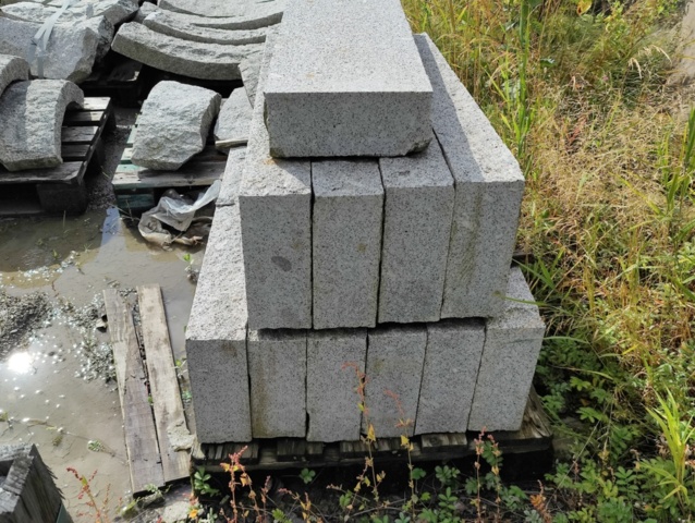 1091367-3 Granitkantsten RFV2 Rak Porto Grå 1100x120x300 mm ca 12,1 m