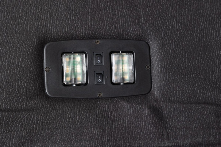 1570354-3 Reclinersoffa Svart