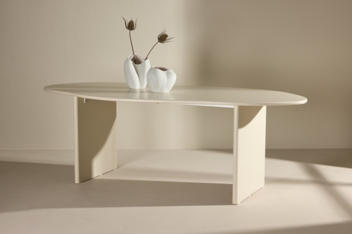 1570358-3 Matbord 220x100x75 cm - Beige / MDF FSC 100%