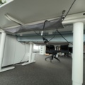 1422050-5 2 height-adjustable desks including screen and office chair