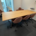 1422056-2 Konferensbord med 6 st stolar