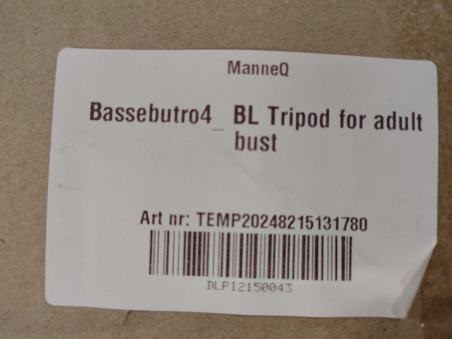 1576150-7 Butiksställtillbehör  - stativ, bystställ, broschyrkarusell