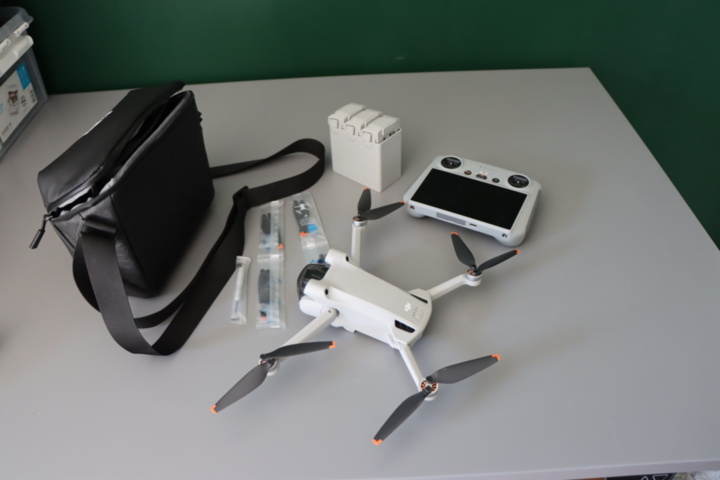 1296111-1 Drone DJI Mini 3 Pro