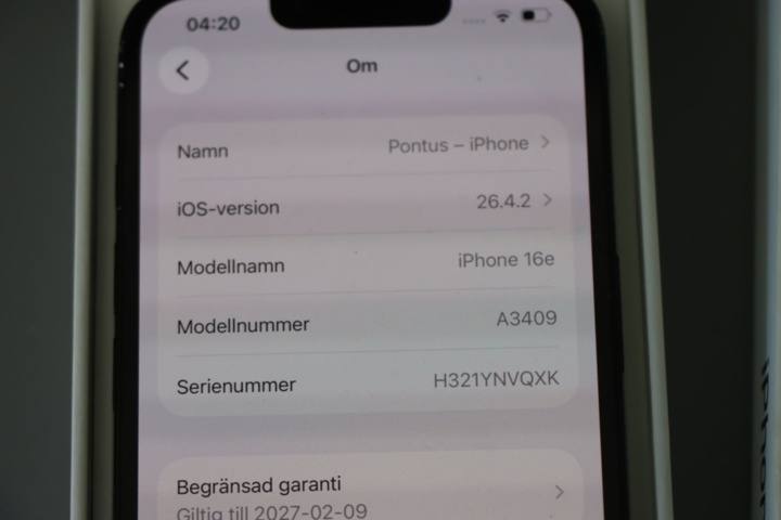 1296112-3 iPhone 16e 128GB