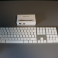 1296113-1 Apple wireless magic mouse and keyboard