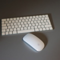 1296115-5 Apple wireless magic mouse and keyboard