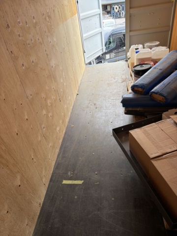 1566007-10 Container 20 feet