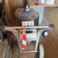 1566005-2 Mixing/spraying equipment with cart - Graco King XL60-220