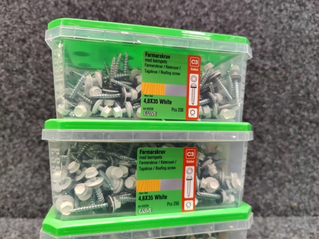 1575937-4 1000 pcs Farmer's Screws 4.8x35mm White, Essve