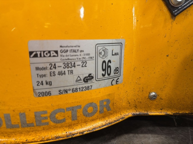 1570639-13 Lawnmower Stiga 24-3834-22