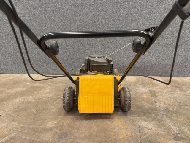 1570639-17 Lawnmower Stiga 24-3834-22