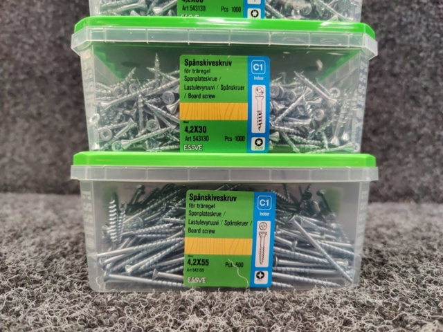 1575941-2 3500 pcs Chipboard screws 4.2x30 & 4.2x55mm, Essve