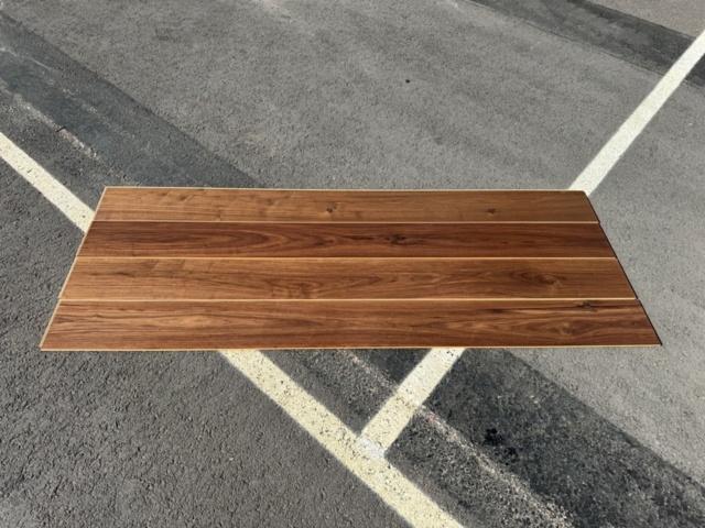 1578114-4 Härdad Valnöt Terra Brown, mattlackad, 83 kvm, klickgolv 5G, XL, 1-stav