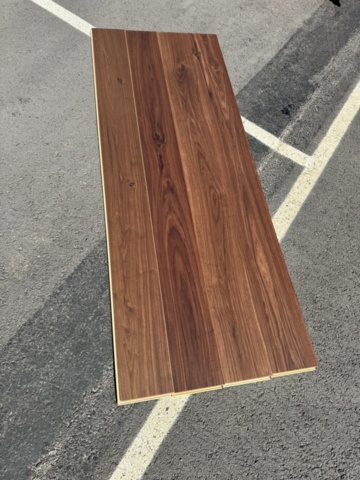 1578114-5 Härdad Valnöt Terra Brown, mattlackad, 83 kvm, klickgolv 5G, XL, 1-stav