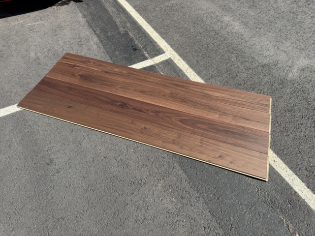 1578114-6 Härdad Valnöt Terra Brown, mattlackad, 83 kvm, klickgolv 5G, XL, 1-stav