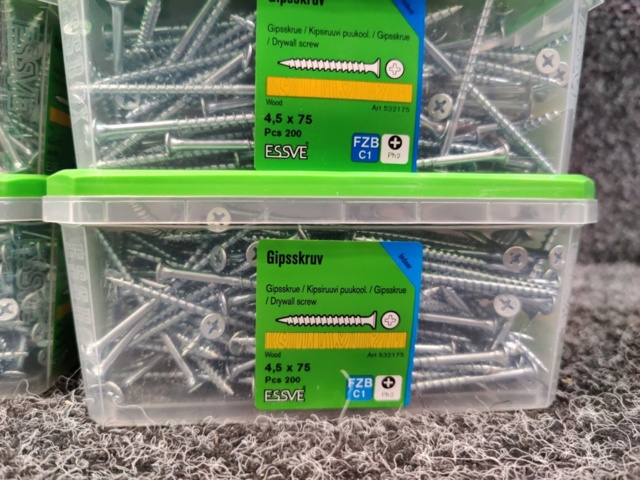 1575950-4 1400 st Gipsskruv 4.5x75mm, Essve