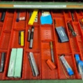 1571392-7 (105) metal cabinet with contents