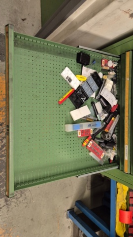 1571392-27 (105) metal cabinet with contents