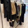 1578156-7 Lot of women's clothing, approximately 170 garments
