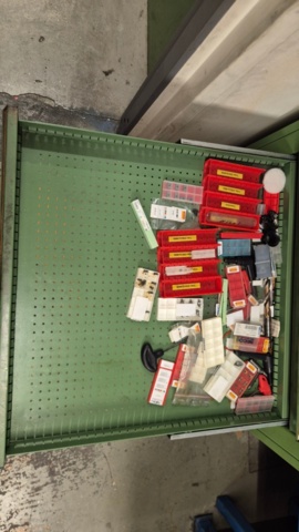 1571392-29 (105) metal cabinet with contents