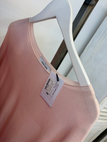 1578156-23 Lot of women's clothing, approximately 170 garments