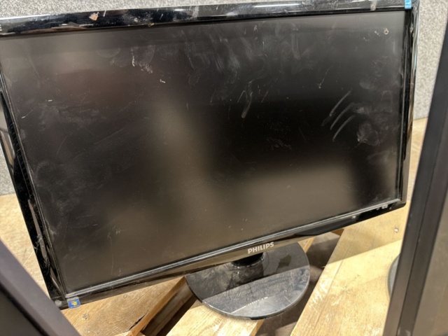 1578127-6 4 pcs Computer monitors