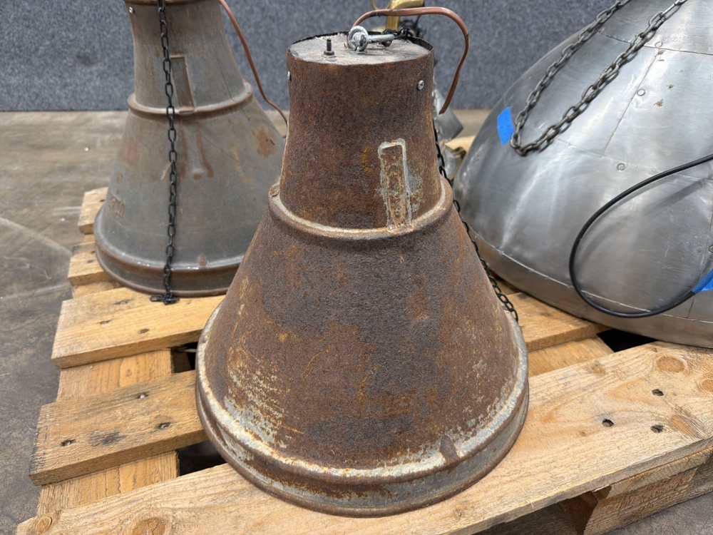 1578134-2 4 st Pendellampor