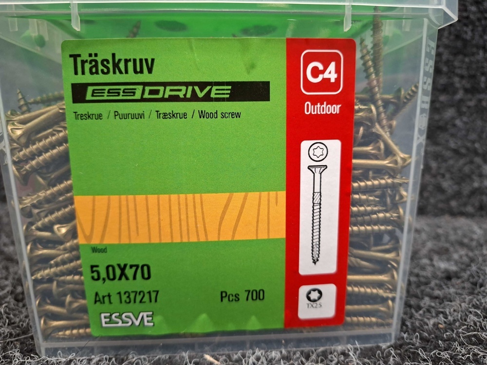 1575973-2 700 st Träskruv 5.0x70mm, Essve