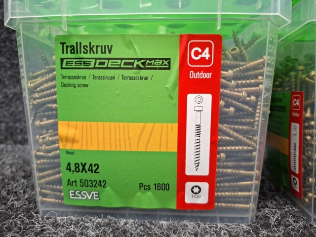 1575975-2 3200 st Trallskruv 4.8x42mm, Essve