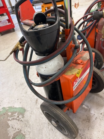 1566881-6 Gas welding cart – AGA Fixiflam