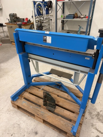 1566889-2 Sheet metal bending machine - PELA Tools PB1020/2A