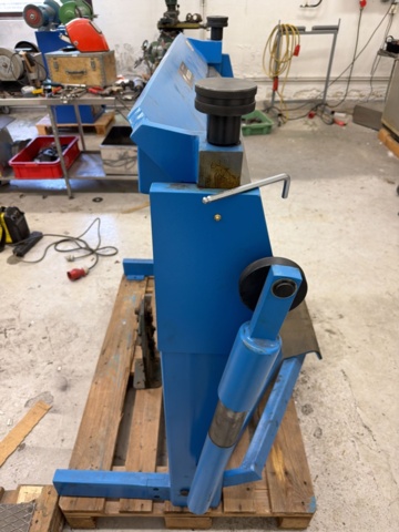 1566889-14 Sheet metal bending machine - PELA Tools PB1020/2A