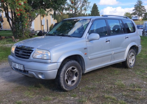 Suzuki Grand Vitara XL-7 5-sits 2.7 V6 DOHC 24V 4WD, 173hk -2003
