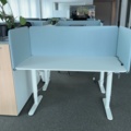 1578264-3 5 height-adjustable desks including screen and office chair