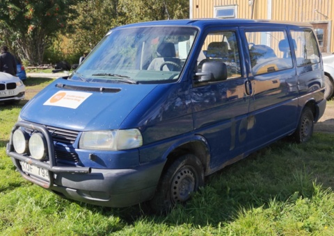 Volkswagen Caravelle 2.4 D syncro 8-sits, 78hk -1998