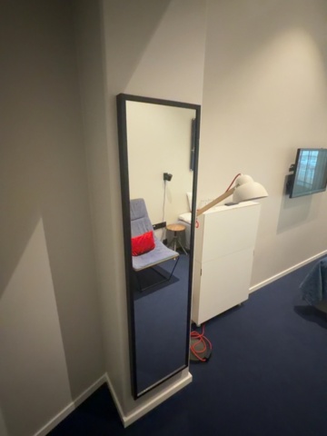 1491673-4 Complete interior design from hotel room (Room B03)