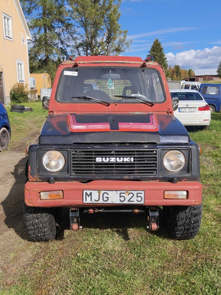 1485775-2 Suzuki SJ413 LWB 1.3 SOHC 8V 4WD, 64hk -1986