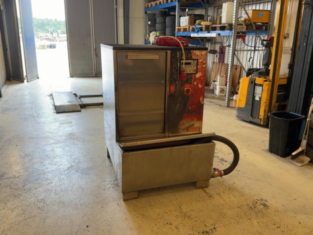 1422058-3 Tire washing - Kart - Volcano 360HP