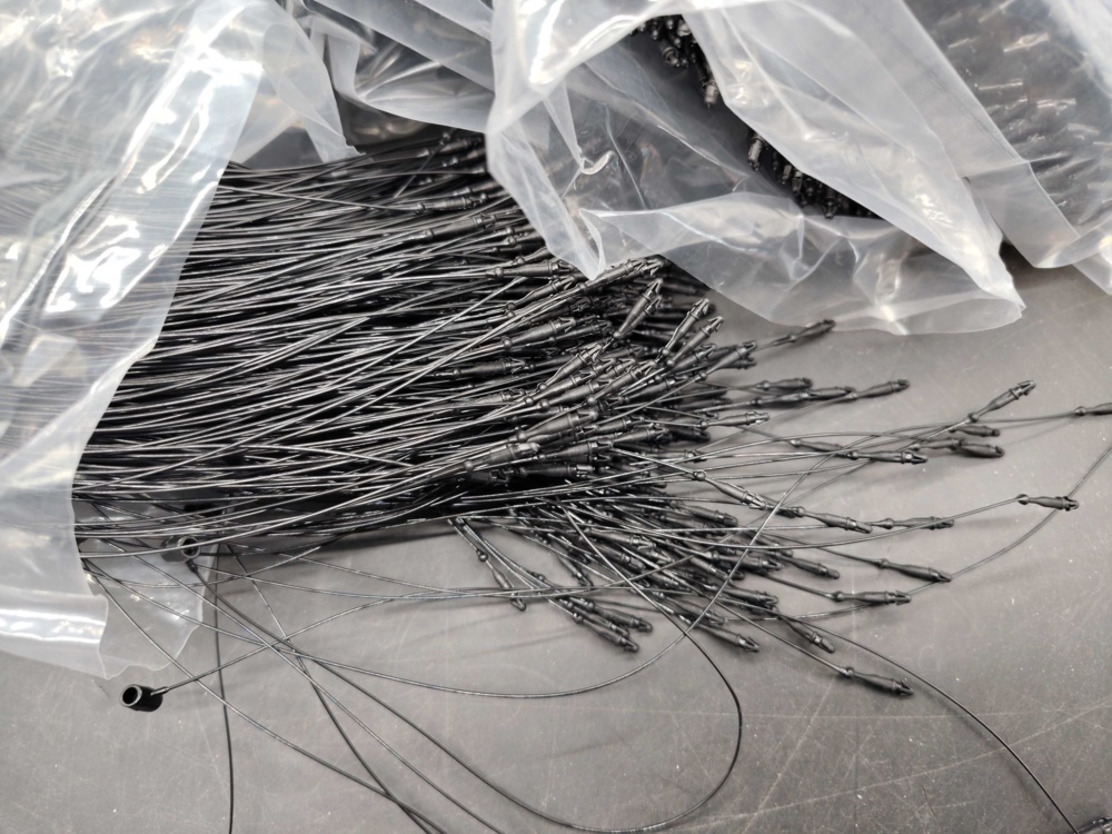 1576156-2 Loop pins, 100,000 pcs - Tagalong Ambi Tach, 225 mm, black