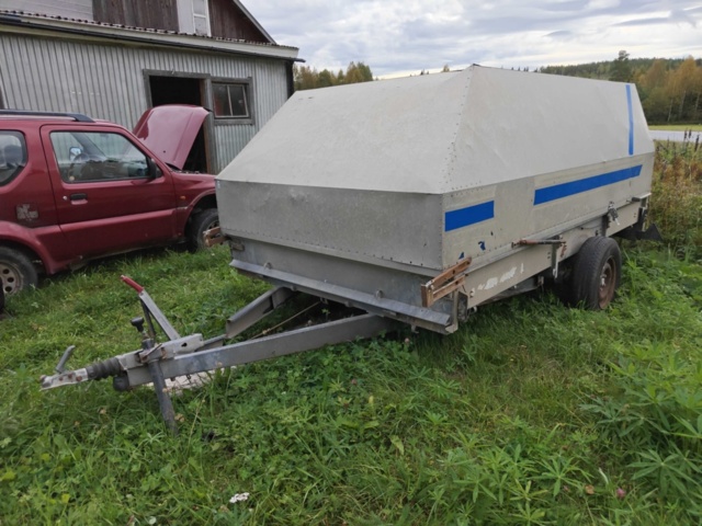 1485777-2 Släpvagn med aluminiumkåpa och plantlådeinsats - Aktiv Stabil 1300kg -1989 (Reparationsobjekt)