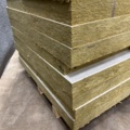 1578304-12 4 pallets of used Kanalbatts 95