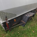 1485778-6 Släpvagn med aluminiumkåpa och plantlådeinsats (reparationsobjekt)