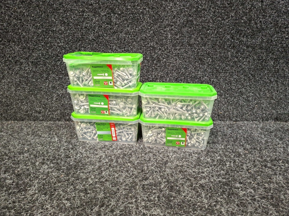 1576031-1 1250 pcs. Sheet metal screws 5.5x25mm, Essve