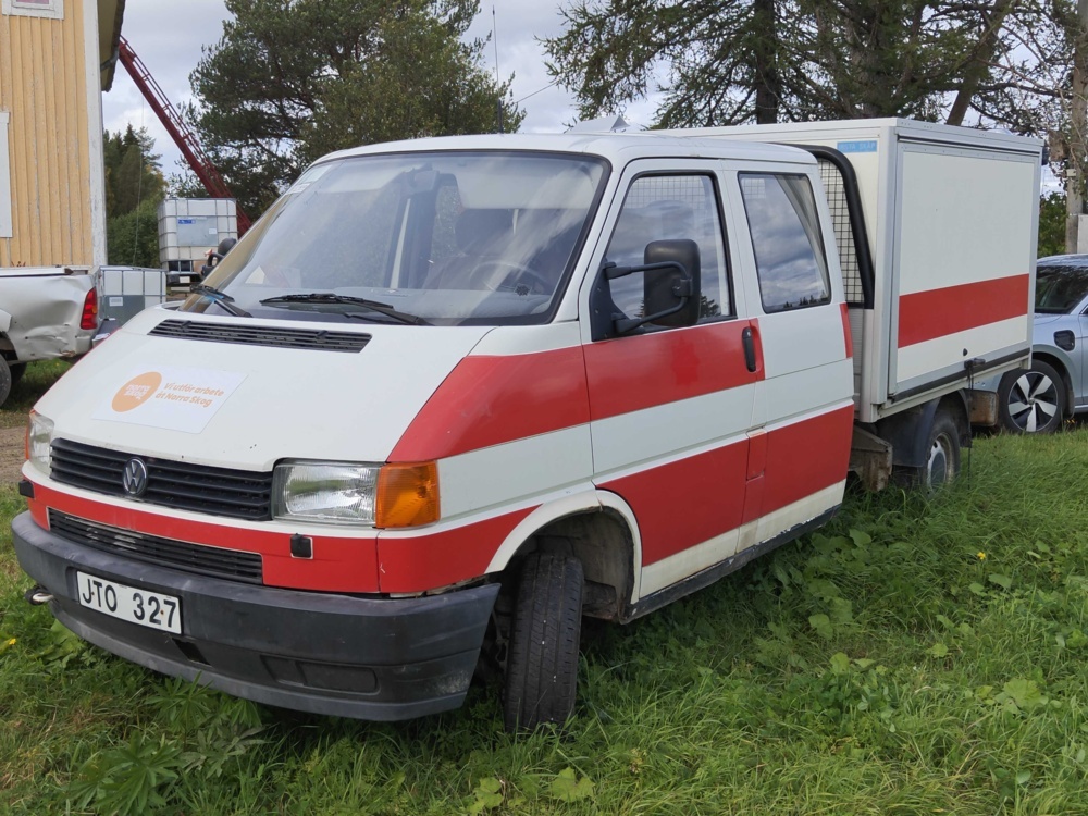 1485780-1 Volkswagen Transporter Chassi Double Cab 2.6t 2.5 Syncro, 110hk -1995 (Reparationsobjekt)