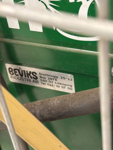 1566892-3 Trolley with welding equipment, cutting machine and air-powered tools - Migatronic LTE 140