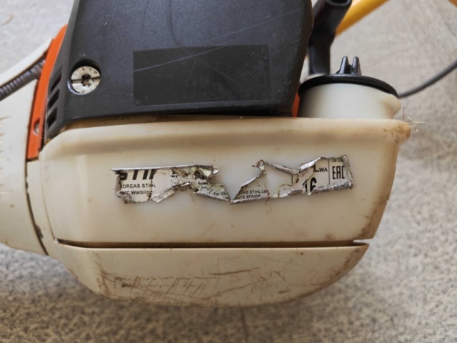 1485781-6 Brushcutter Stihl FS 460 C with harness and helmet