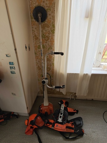 1485783-1 Brushcutter Stihl FS 460 C with harness and helmet