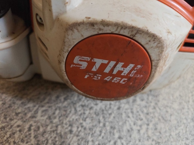 1485784-7 Brushcutter Stihl FS 460 C with harness and helmet